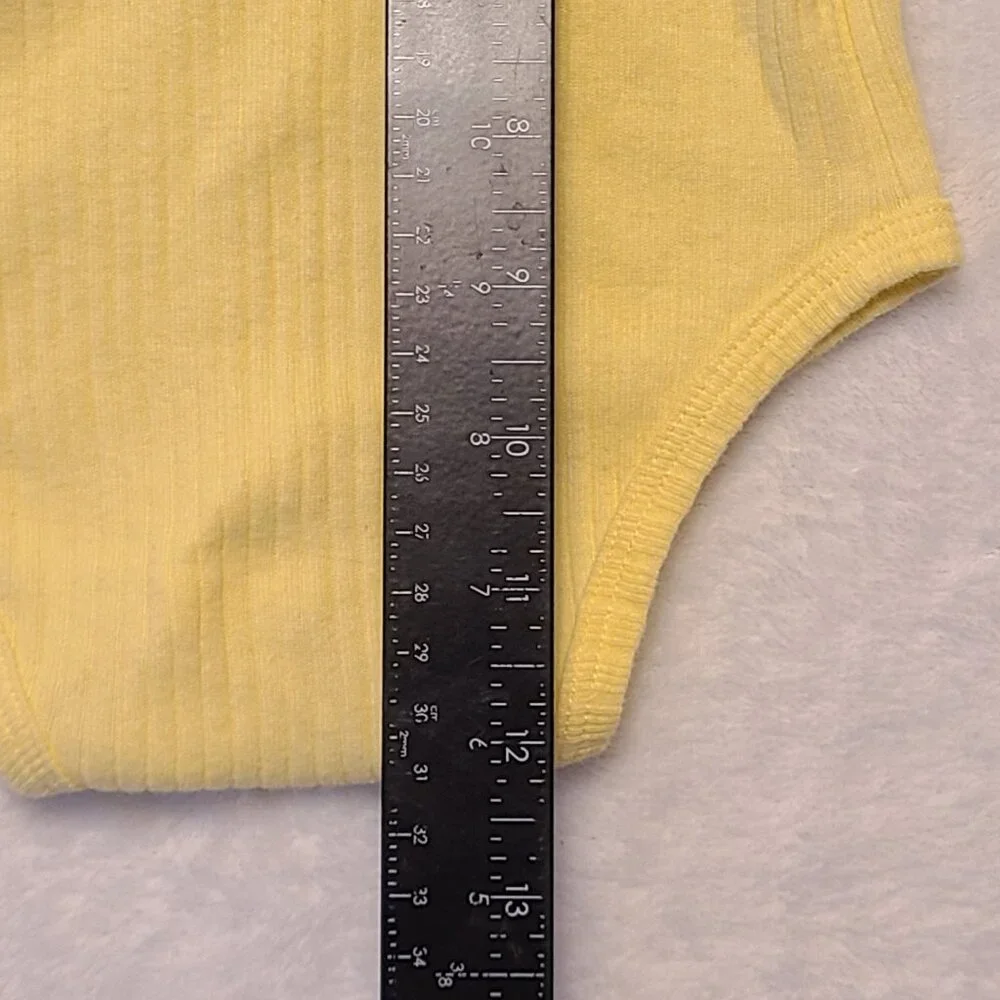 Yellow Ruffled Sleeve Baby Bodysuit 0-3M